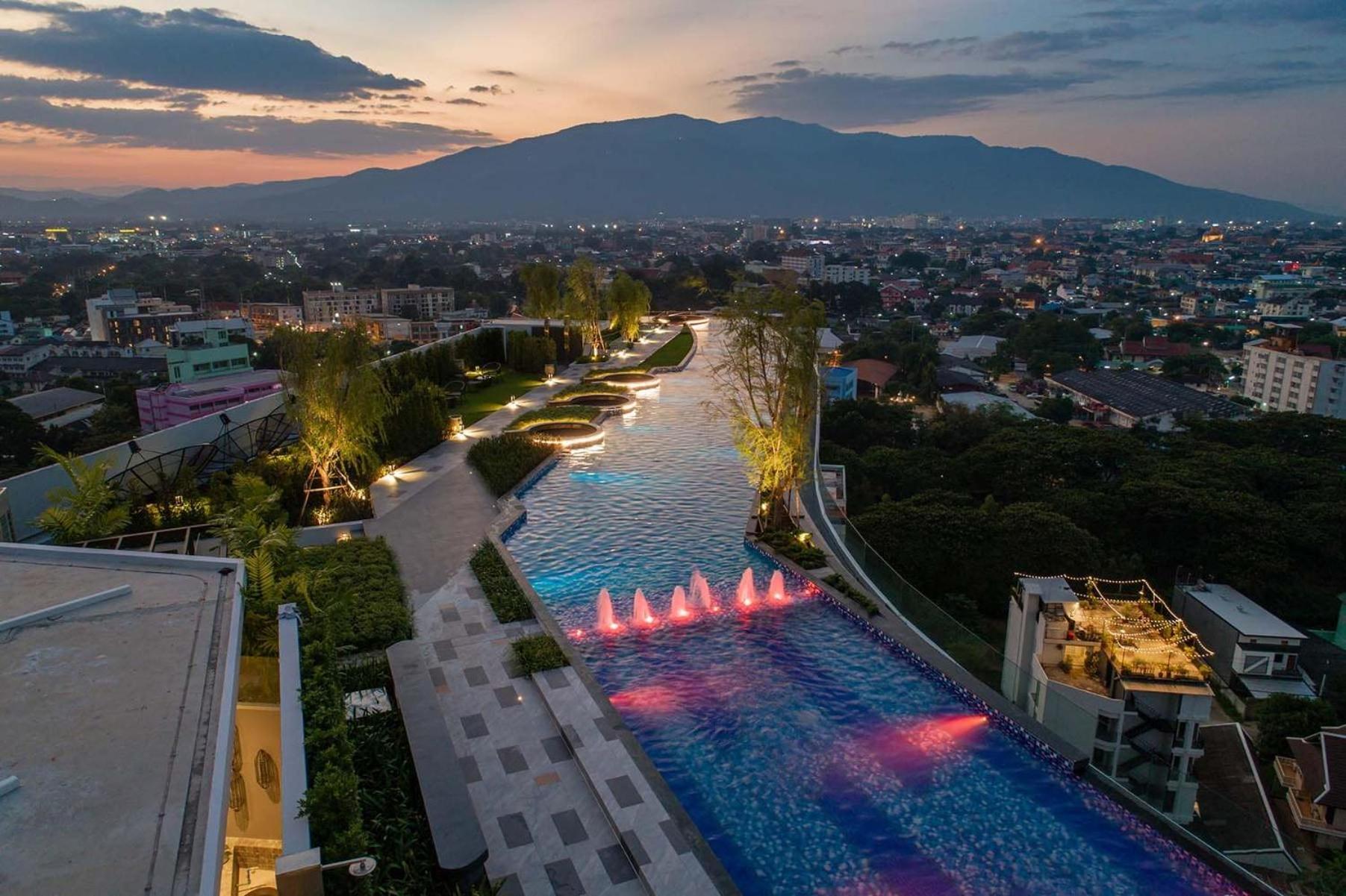 Appartement The Astra Sky River Luxury Condo,the Largest Pool And View Chiang Mai