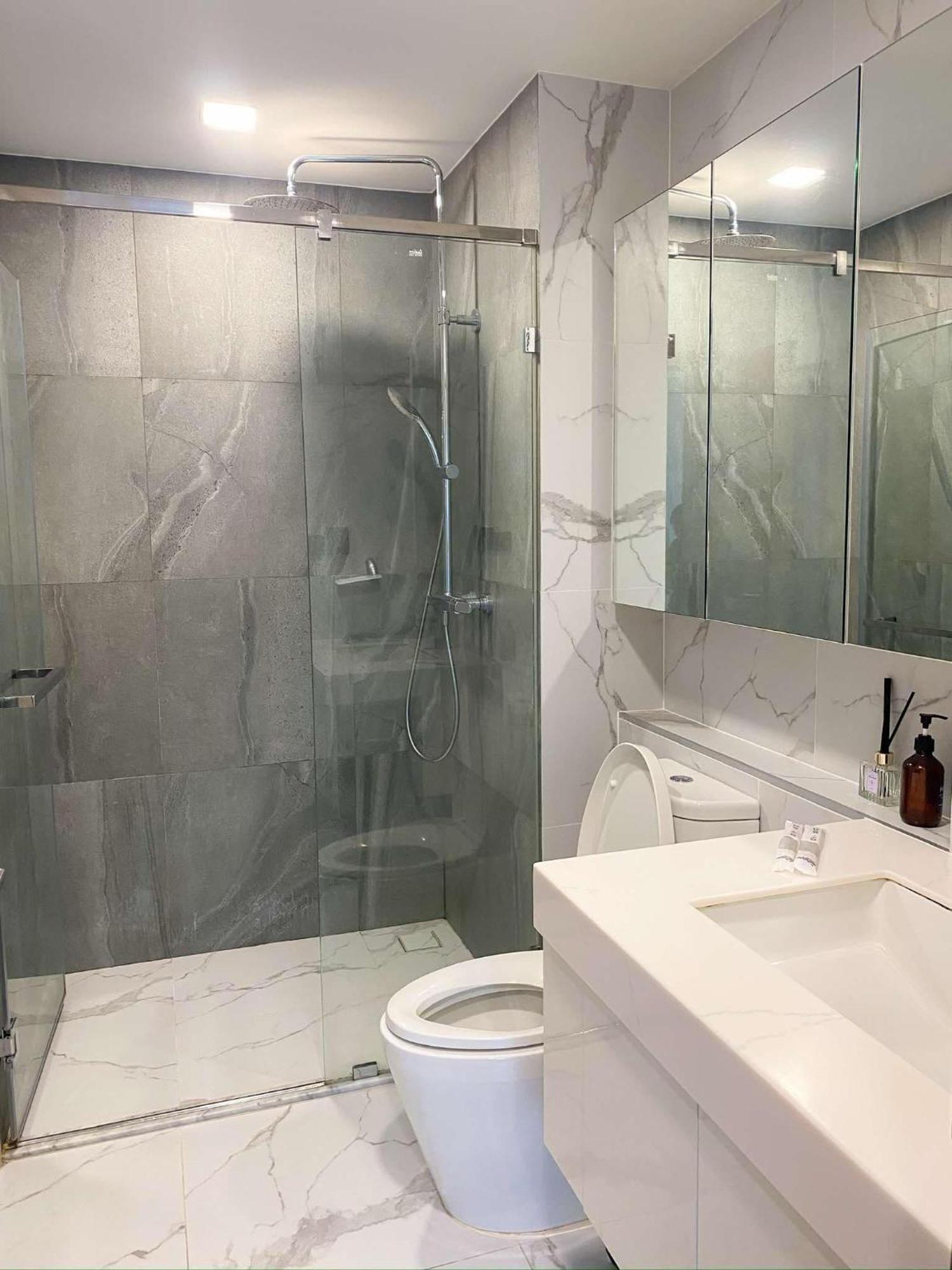 Appartement The Astra Sky River Luxury Condo,the Largest Pool And View Chiang Mai