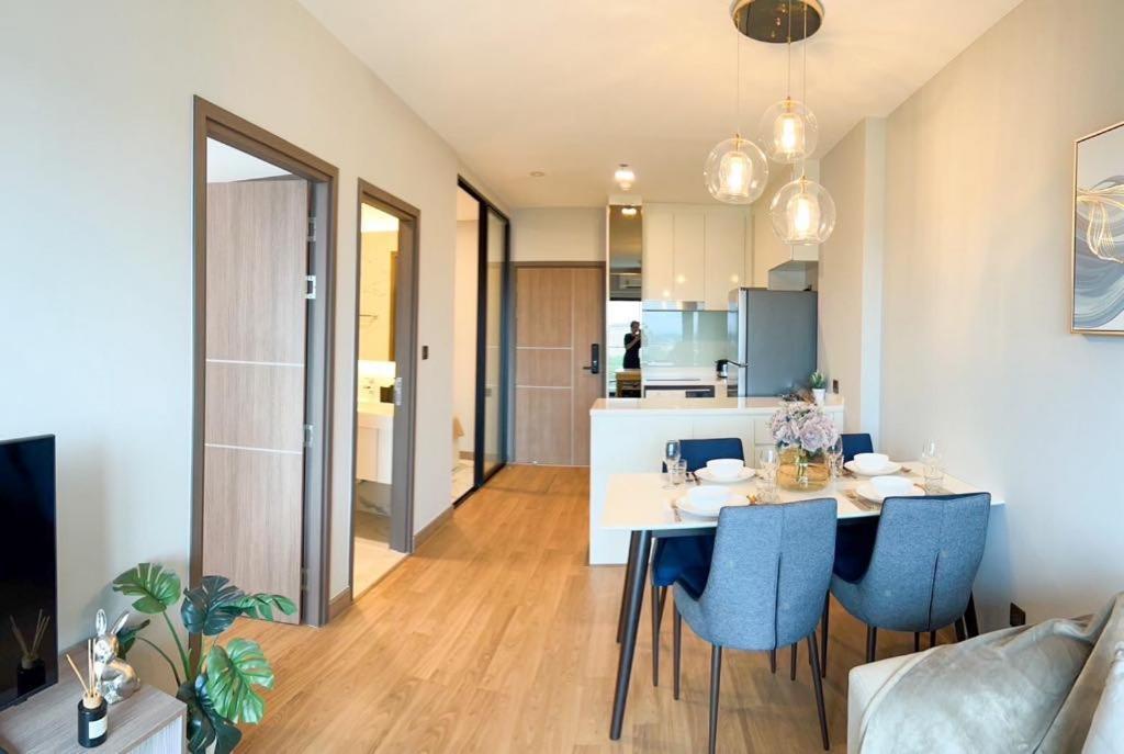 The Astra Sky River Luxury Condo,the Largest Pool And View * Chiang Mai