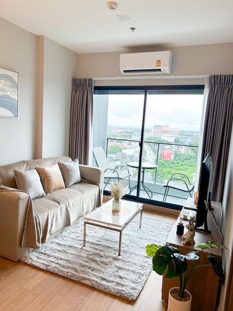 The Astra Sky River Luxury Condo,the Largest Pool And View Appartement
