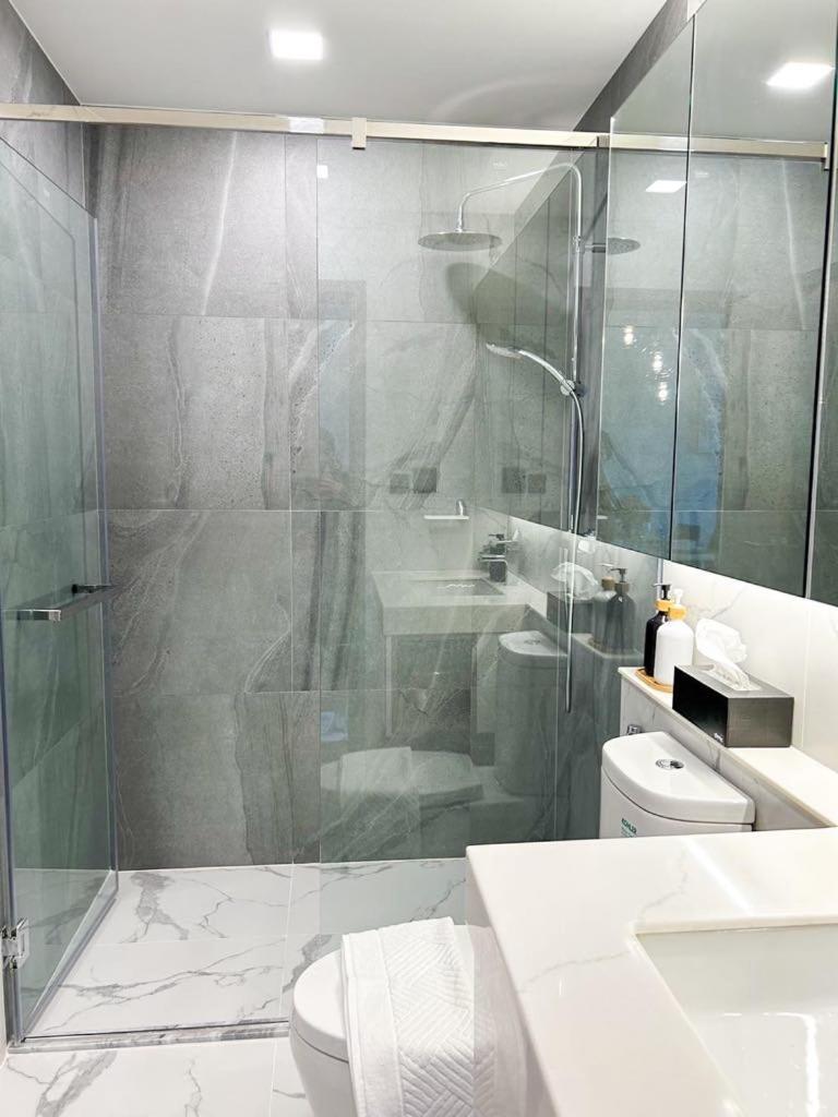 Appartement The Astra Sky River Luxury Condo,the Largest Pool And View