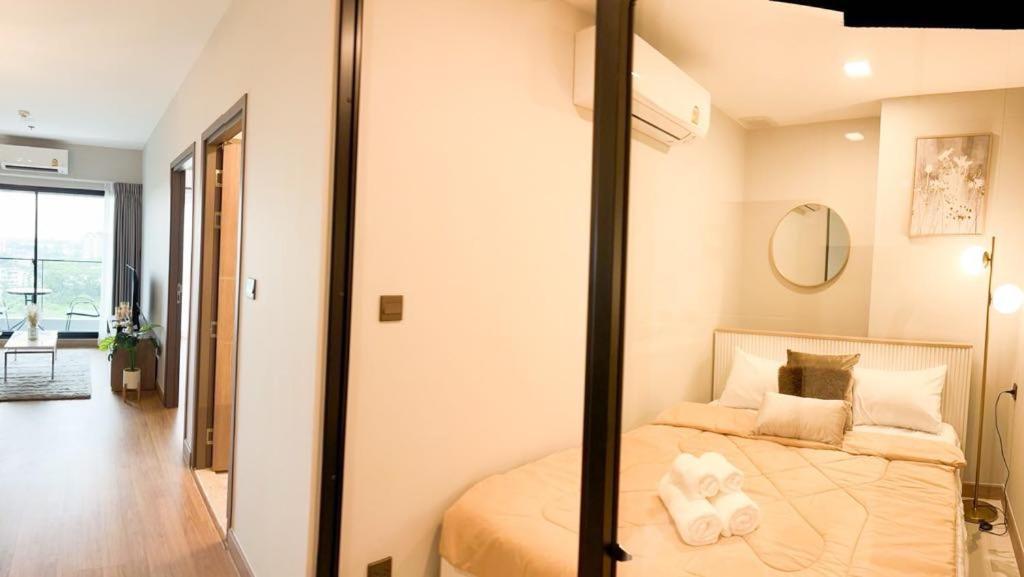 The Astra Sky River Luxury Condo,the Largest Pool And View Chiang Mai