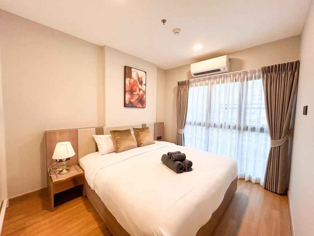 The Astra Sky River Luxury Condo,the Largest Pool And View Chiang Mai